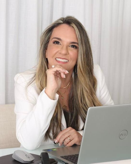 Dra. Flavia Menezes – Colposcopia