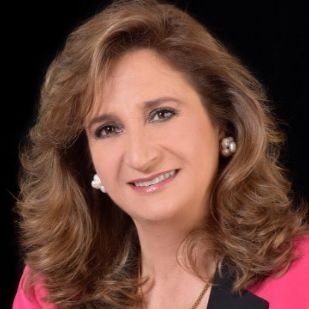 Dra. Ivonne Jeannette Diaz Yamal, Ginecólogo