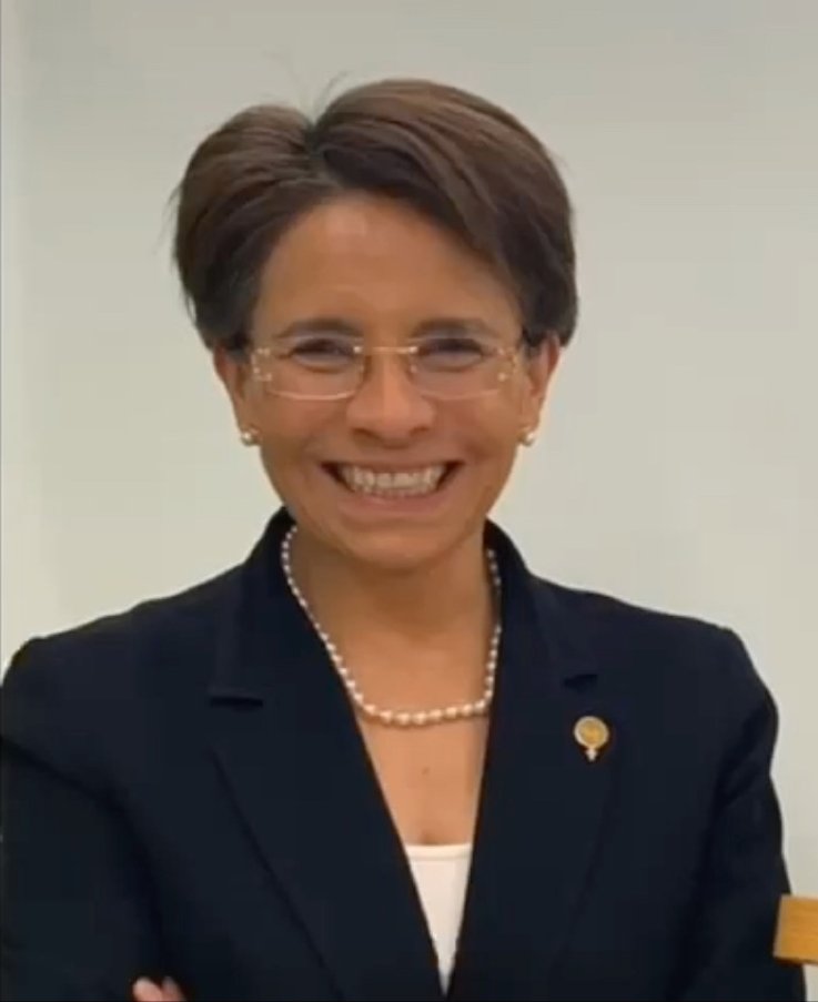 Dra. Josefina Lira