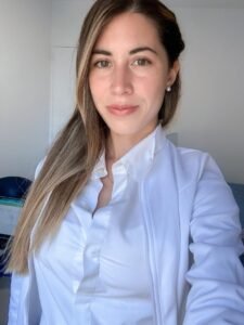 Dra. Natalia Alvarenga, Ginecóloga y Obstetra