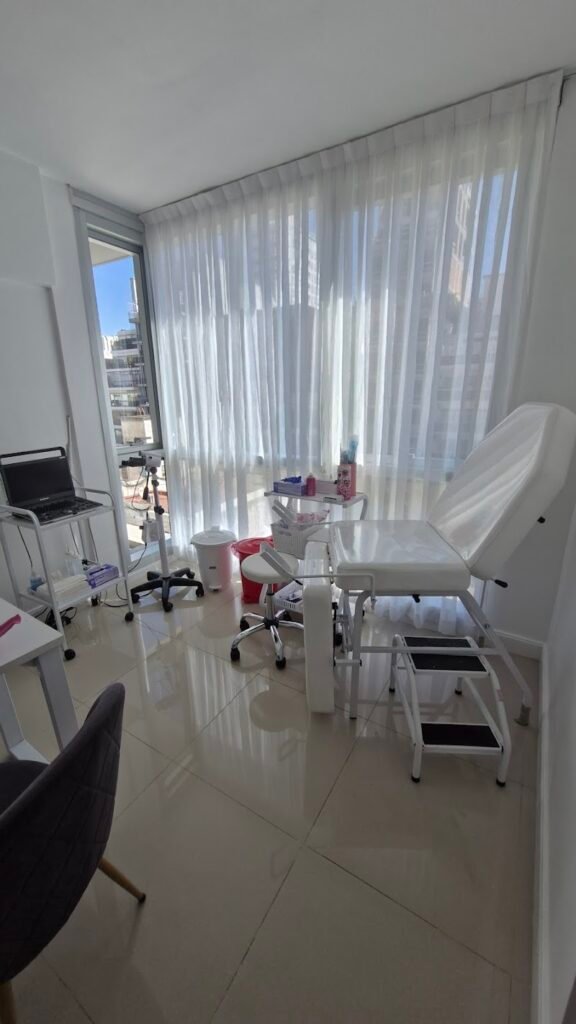 Dra.Victoria Pereiras /Ginecologia-Climaterio Perimenopausia y Menopausia / Ginecologia Regenerativa