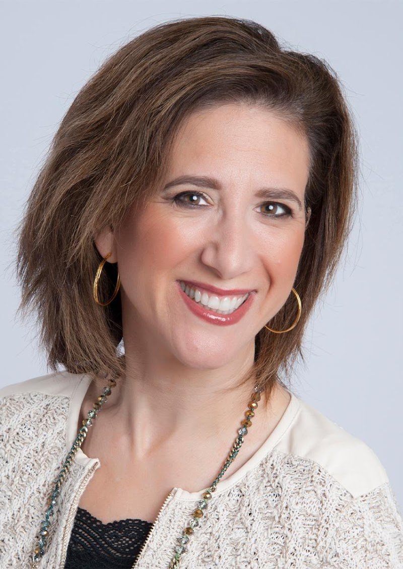 Julie Kwatra, MD